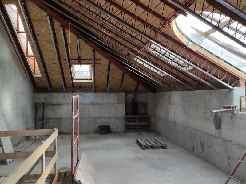 finestre tipo velux su falda tetto